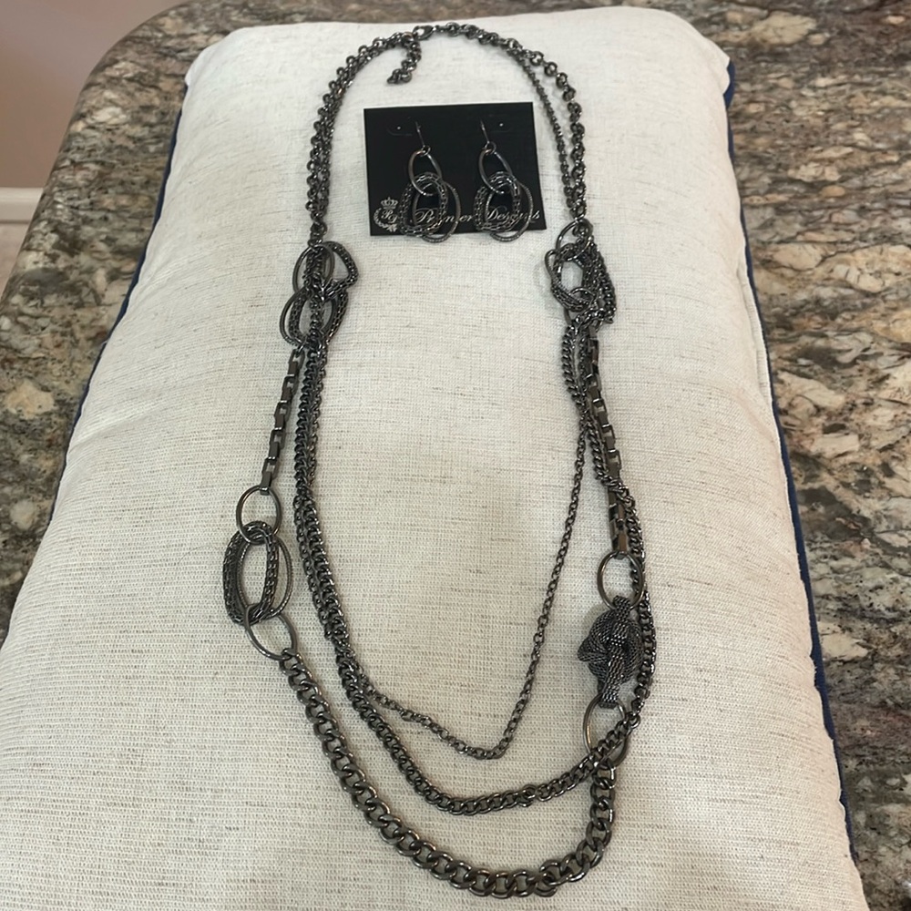 NWT Premier Design Necklace and Earrings Set